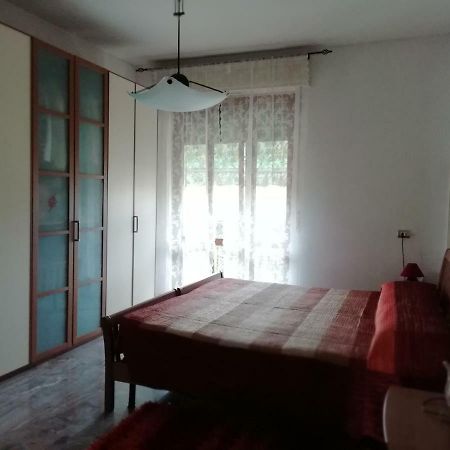 La Via Per Milano Hotel Vigevano Buitenkant foto